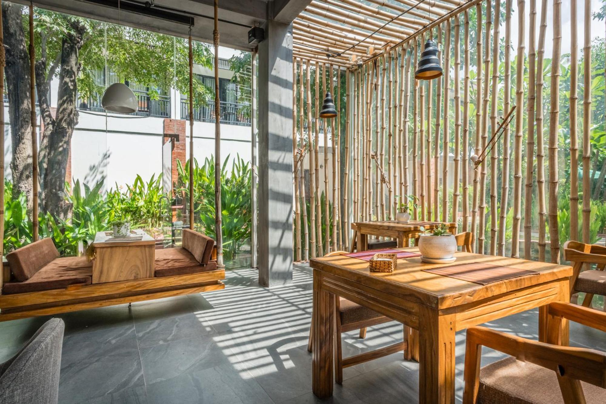 Bamboo Retreat Villa Сиемрип Экстерьер фото