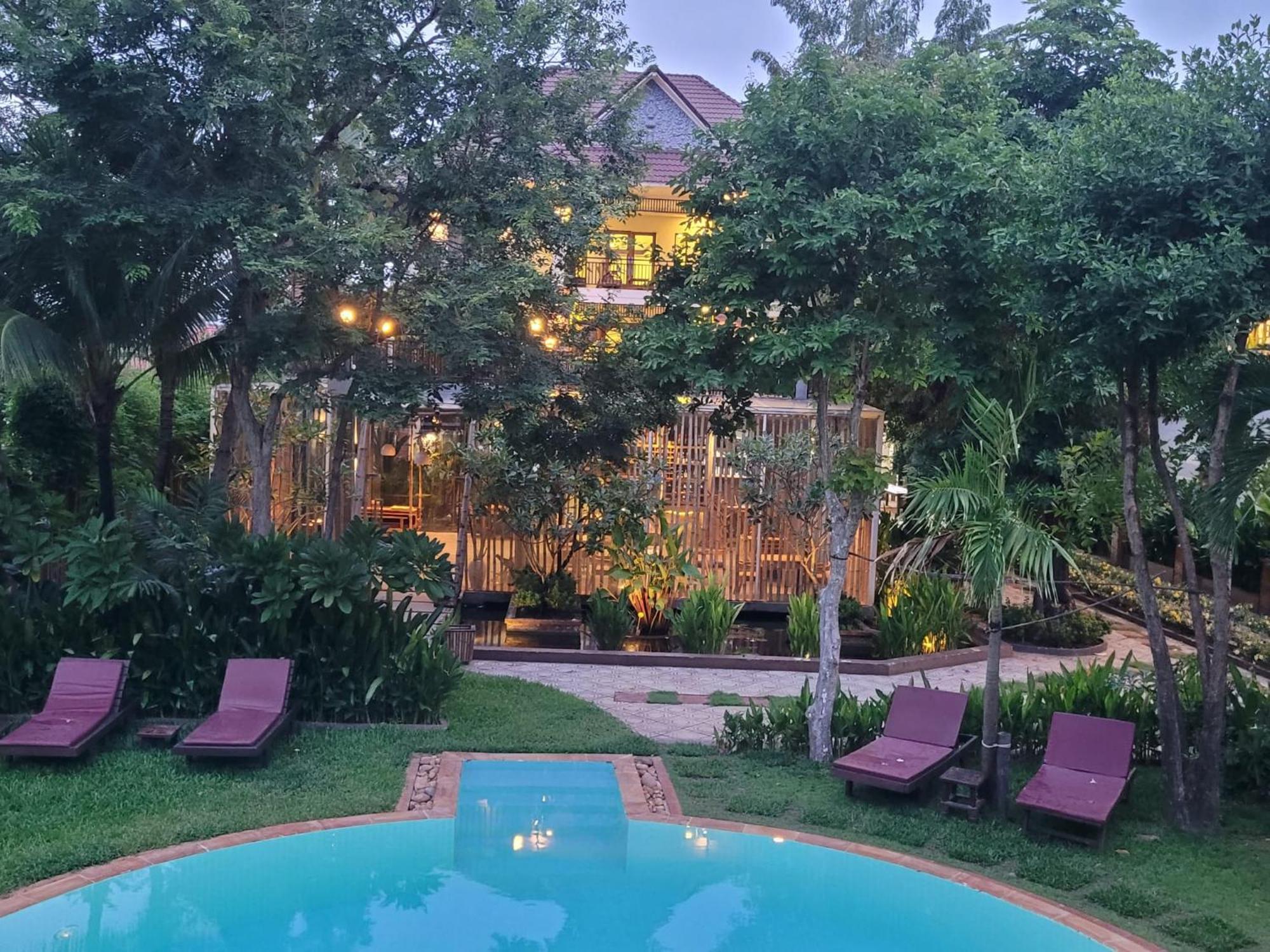 Bamboo Retreat Villa Сиемрип Экстерьер фото